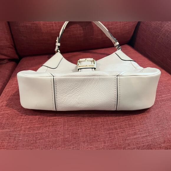 NEW Michael Kors Lillian Buckle Soft Pink Pebbled Leather Large Shoulder Bag